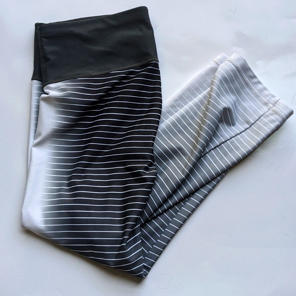 Small, Gap Fit, Ombre, Striped Leggings